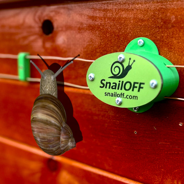 Electric snail-repelling system